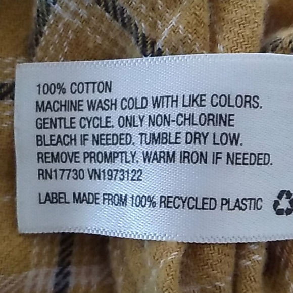 Universal Thread medium shirt - Picture 6 of 6